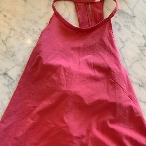 Lululemon halter top with built in bra!